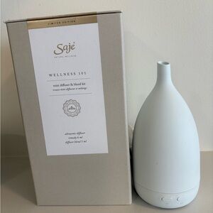 Saje Limited Edition White Diffuser Kit